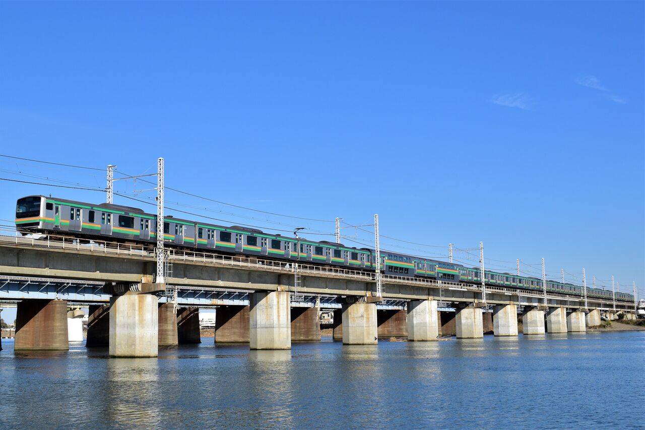 冬晴れの東海道線 もちもちまくらの備忘録