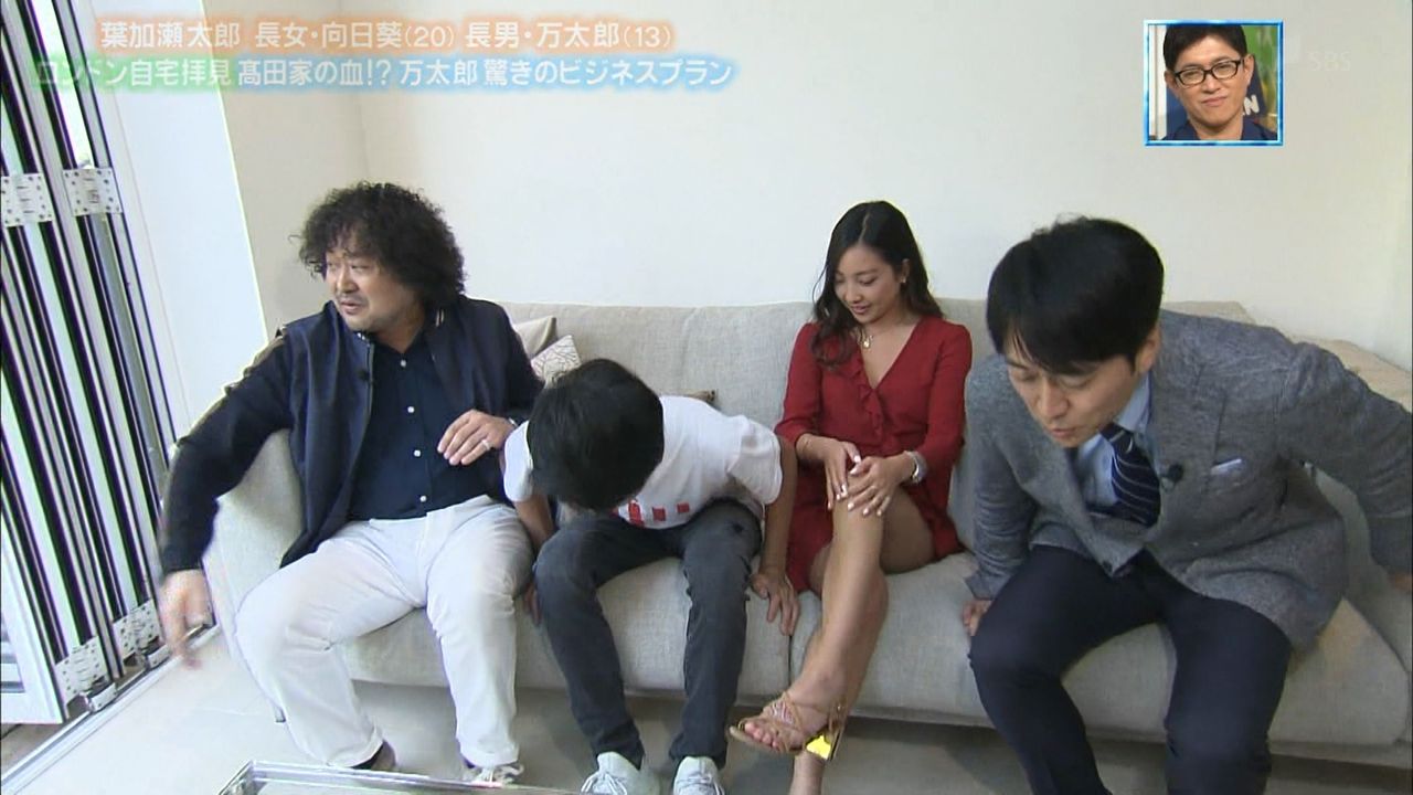 葉加瀬太郎の娘 葉加瀬向日葵 大人っぽい女性に育っていた トレンドnews王国 葉加瀬太郎の娘 葉加瀬向日葵 大人っぽい女性に育っていた トレンドnews王国