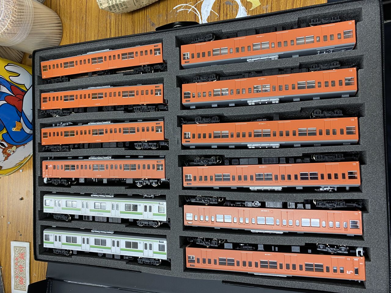 KATO Nゲージ 201系エメラルドグリーンを作る！その1 : 鉄道模型を