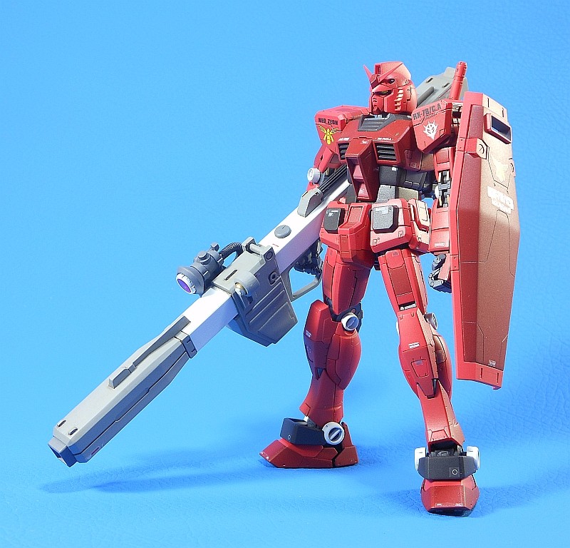 記事タイトルrg シャア専用 ガンダム ４ 完成 プラモデルはいかがですか