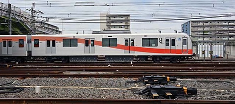 8JA_3520