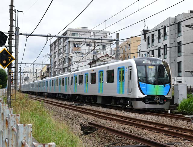 西武鉄道40000系50番代第5編成がやってきた そして東急と東京