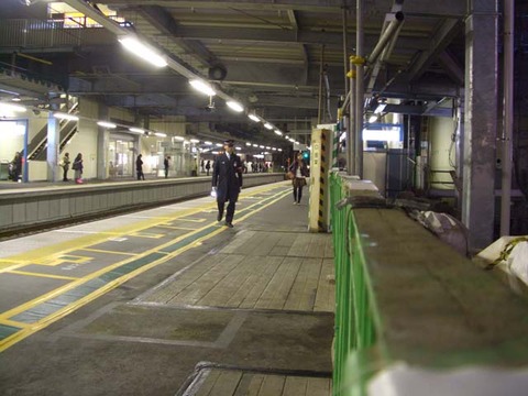 MT-20101217-04