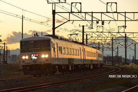 D4Q_8258n