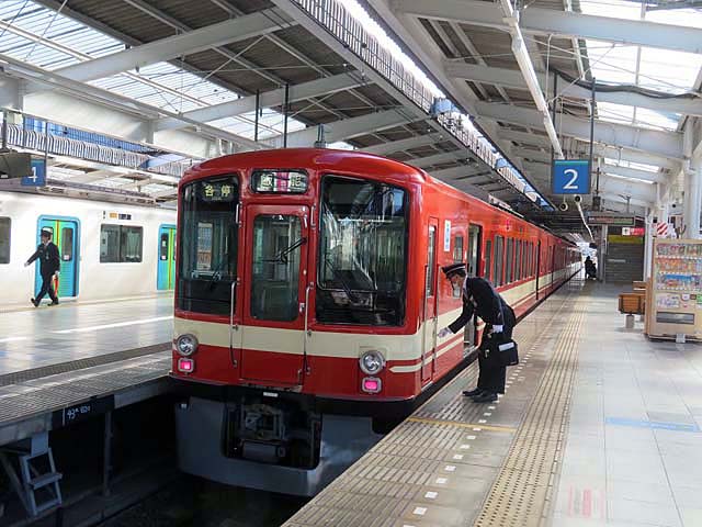 mmm28ページ 8輛編成の40000系電車が西武池袋線にデビュー : モデラーな日々