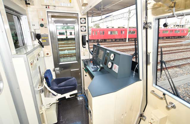 700系　乗務員室回転椅子 700系 乗務員室回転椅子（1脚）（送料込）: JR東海鉄道倶楽部