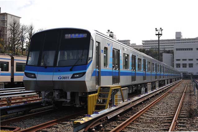   ブルーライン 横浜地下鉄ブルーラインに新型車3000V登場 : モデラーな日々