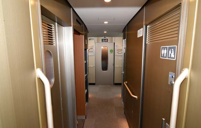 東海道新幹線 N700sの量産編成に乗ってきた モデラーな日々 とれいんスタッフブログ 東海道新幹線 N700sの量産編成に乗ってきた モデラーな日々 とれいんスタッフブログ
