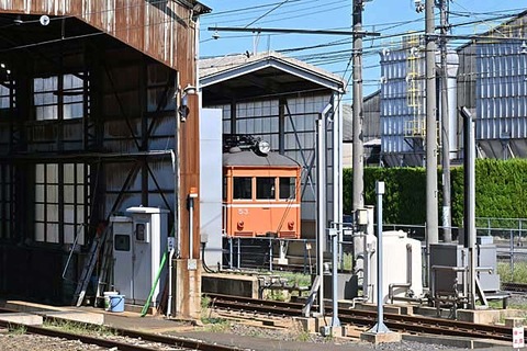 8CA_6103
