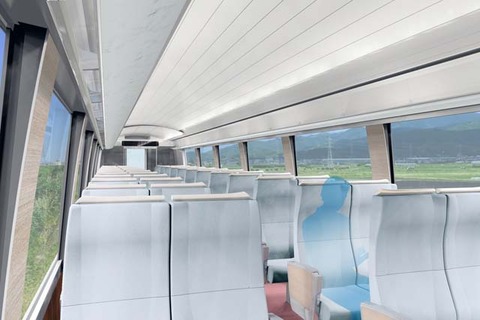 ⑦中間車内観パース