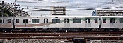 8JA_3488