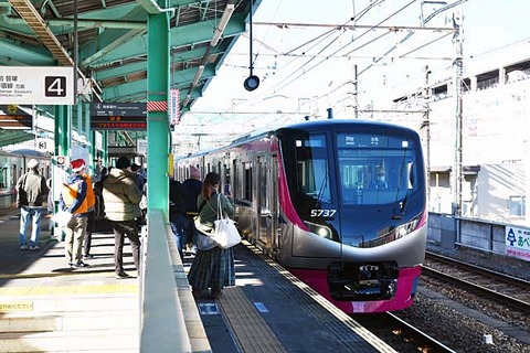 J8A_8435