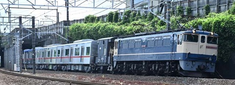 8CA_4018
