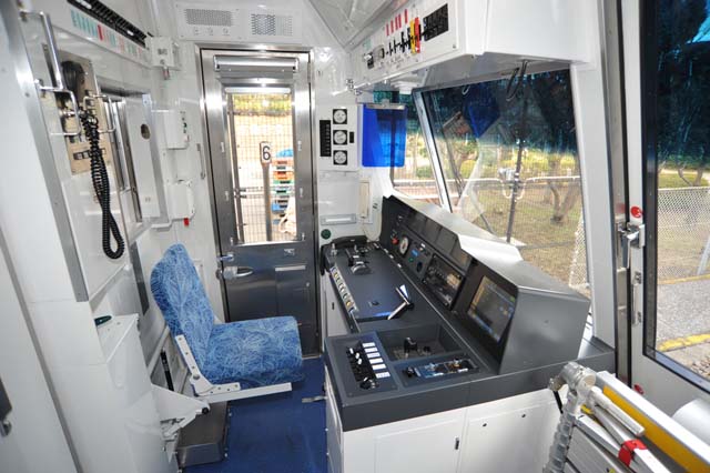 横浜地下鉄ブルーラインに新型車3000V登場 : モデラーな日々 とれいん