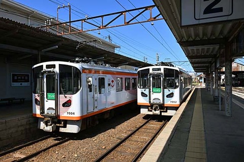 8CA_6124