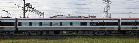 8IA_7855