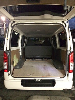 白ハイ3_コンパネ敷いた