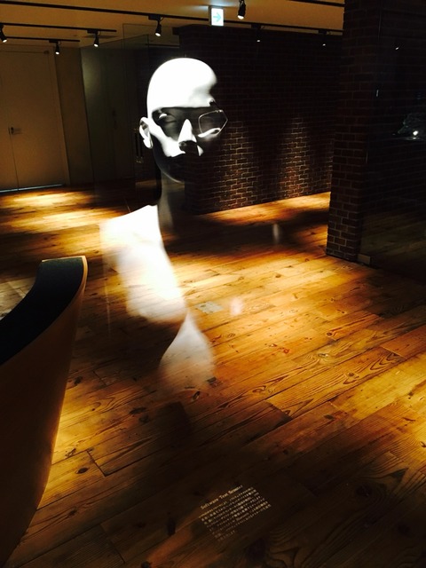 2015-11-25-19-15-09