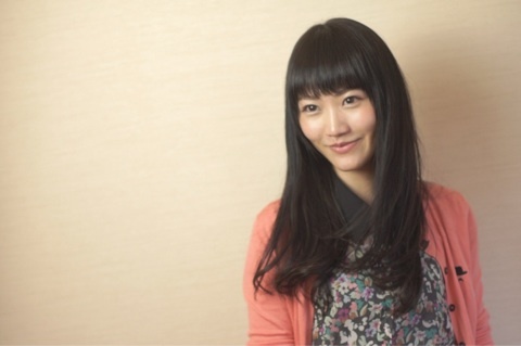 GALLERIA-アイドル動画・画像館	  土井玲奈 | 「どこのピザ?」ドミノ・ピザ CMで店員役の女性
