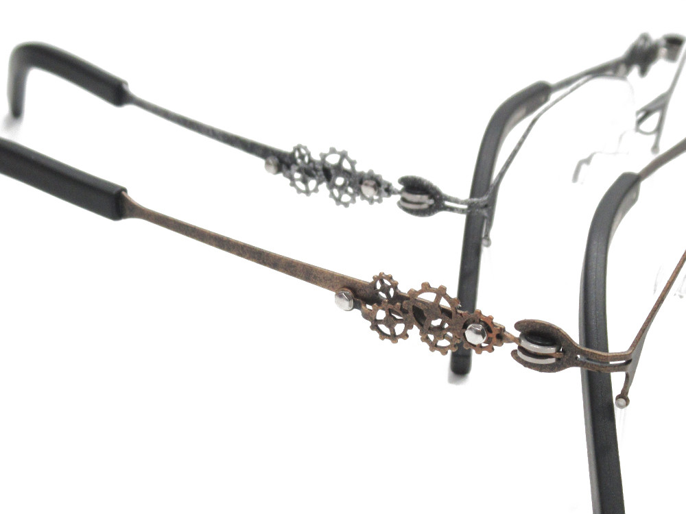 再販決定！Onbeat×CFO12 歯車デザインフレーム！ : メイドが接客する