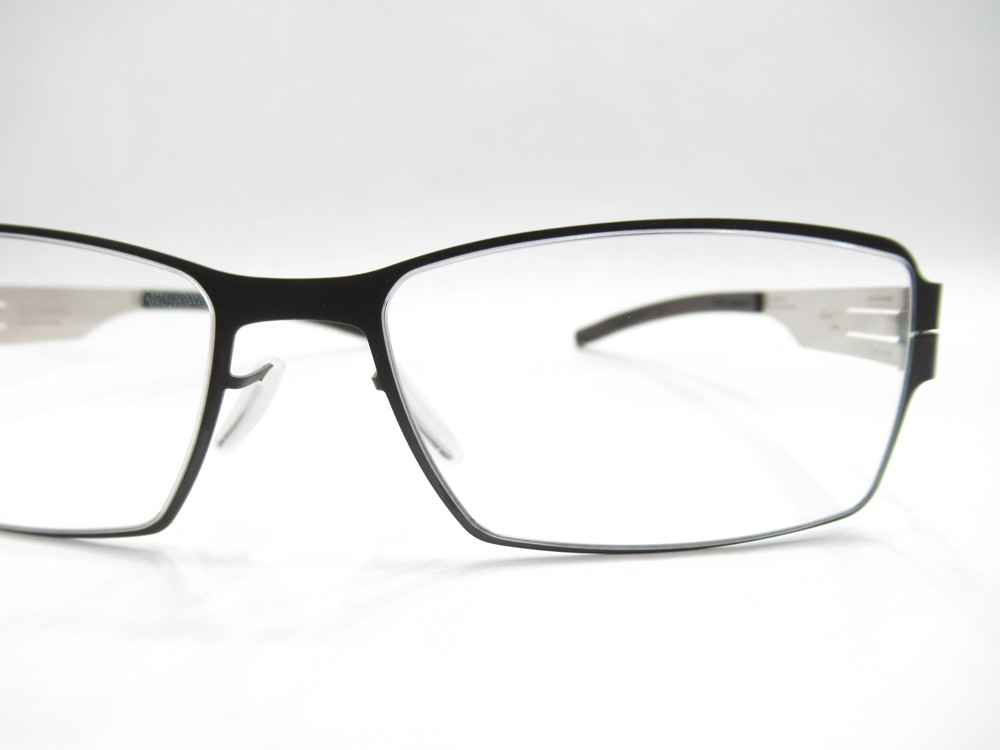 綺麗な細身 縦幅広めデザイン ｱｻﾋｨｽｩﾊﾟｧﾄﾞｩﾙｧｧｧｧｲ の福山雅治さんがかけているメガネと同じです メイドが接客するメガネ屋 キャンディフルーツ オプティカル