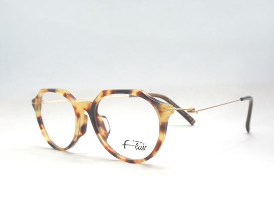Flair013 全体写真斜めフルリム