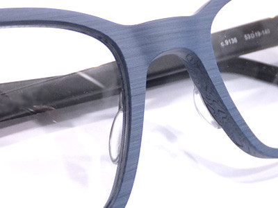 prodesign:denmark*4772 1*青い木目調セルフレーム届きました