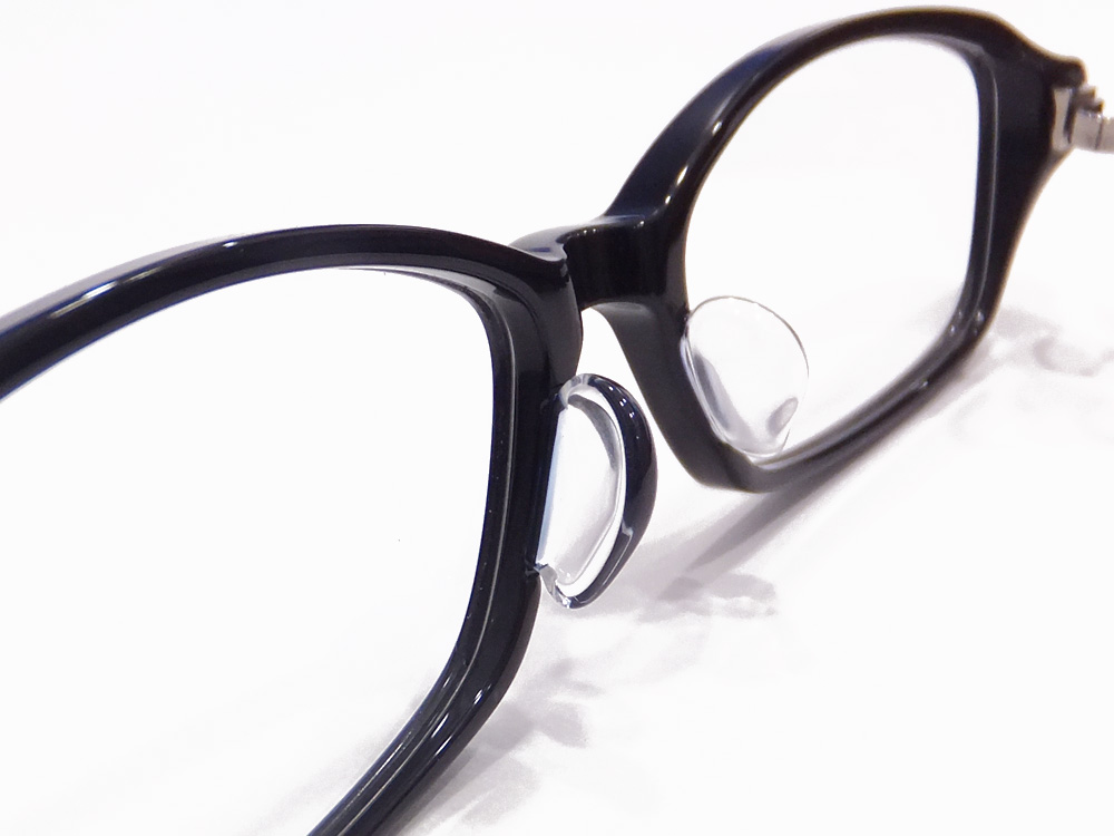 999.9】ご注文はシンプルなメガネですか？【NP-86】 : メイドが接客