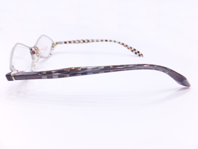 lessthanhuman 過去のレアモデル入荷！ : メイドが接客する