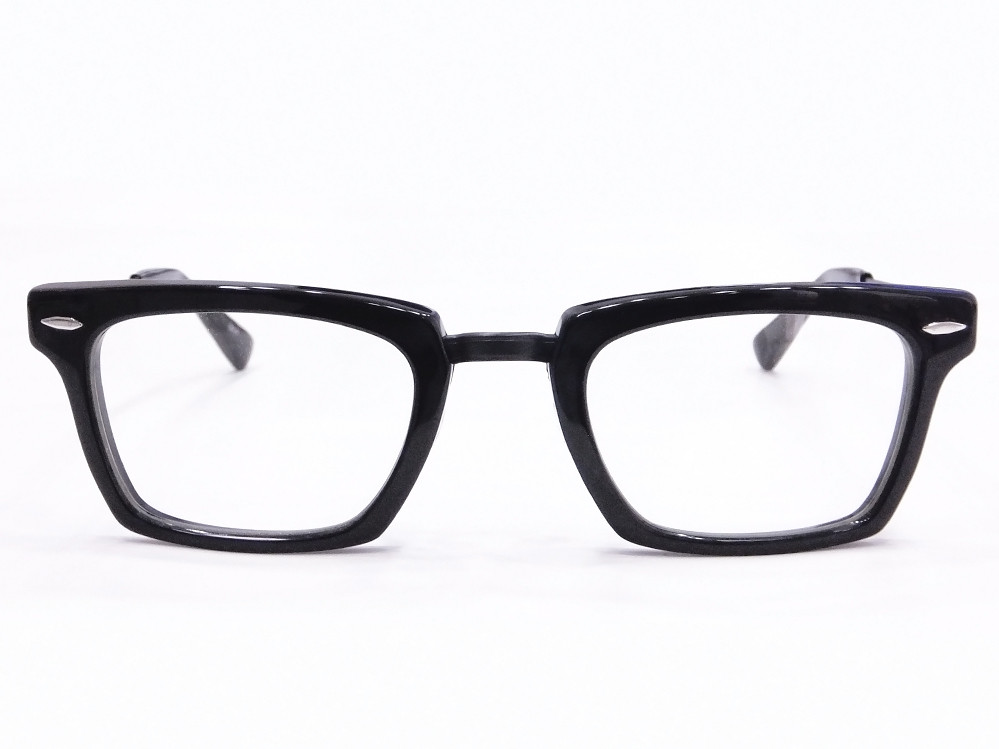 新作 メタルとプラのコンビフレームvamp Effector メイドが接客するメガネ屋 キャンディフルーツ オプティカル