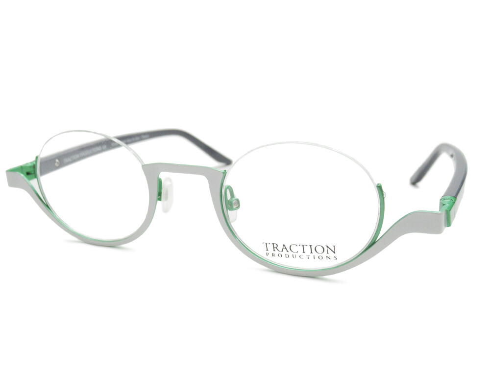 ゜春の新緑を感じる爽やかなグリーンカラーフレームの眼鏡.｡:*+