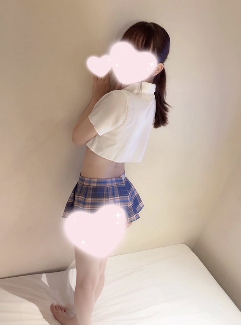 FyQMmoRakAAvmA0