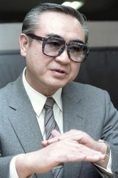 声優 訃報 プロゴルファー猿 の ミスターx役等の 若山弦蔵氏 死去 昭和の名声優が 又1人 もぇもぇあにめちゃんねる 声優 訃報 プロゴルファー猿 の ミスターx役等の 若山弦蔵氏 死去 昭和の名声優が 又1人 もぇもぇあにめちゃんねる