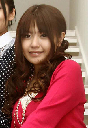 声優 マギレコ のアリナ グレイ役の 竹達彩奈ちゃんと 梶裕貴さんとの仲はどうなん ファン涙目 もぇもぇあにめちゃんねる