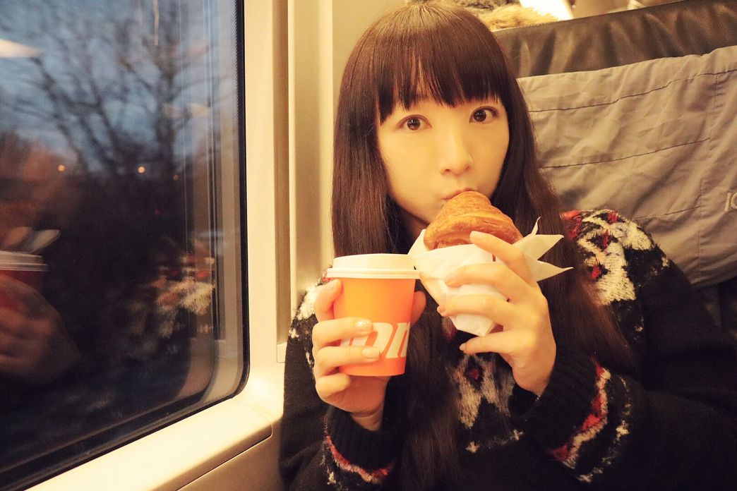 声優 堀江由衣さん ファンの年齢層が広すぎるwww ほっちゃん もぇもぇあにめちゃんねる