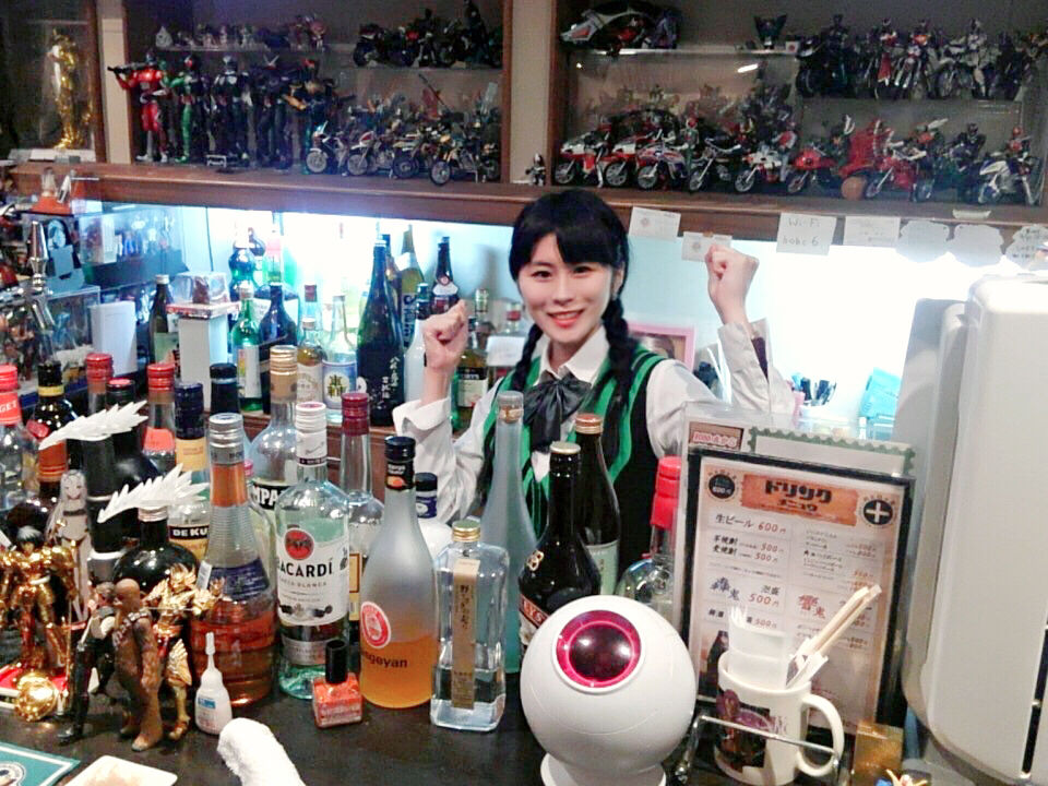 3年間ありがとうございました もえ 秘密基地酒場robo太