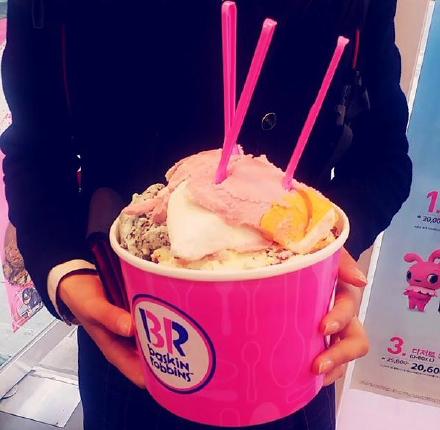 韓国のサーティーワン バケツのような超ビッグサイズ 中国の反応 燃えろ China 中国の反応