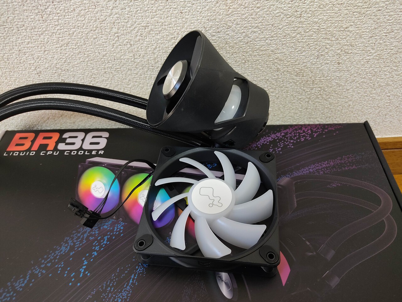 INWIN BR36 高コスパなUMA冷却ファン搭載360mm簡易水冷CPU INWIN BR36 高コスパなUMA冷却ファン搭載360mm簡易水冷CPU