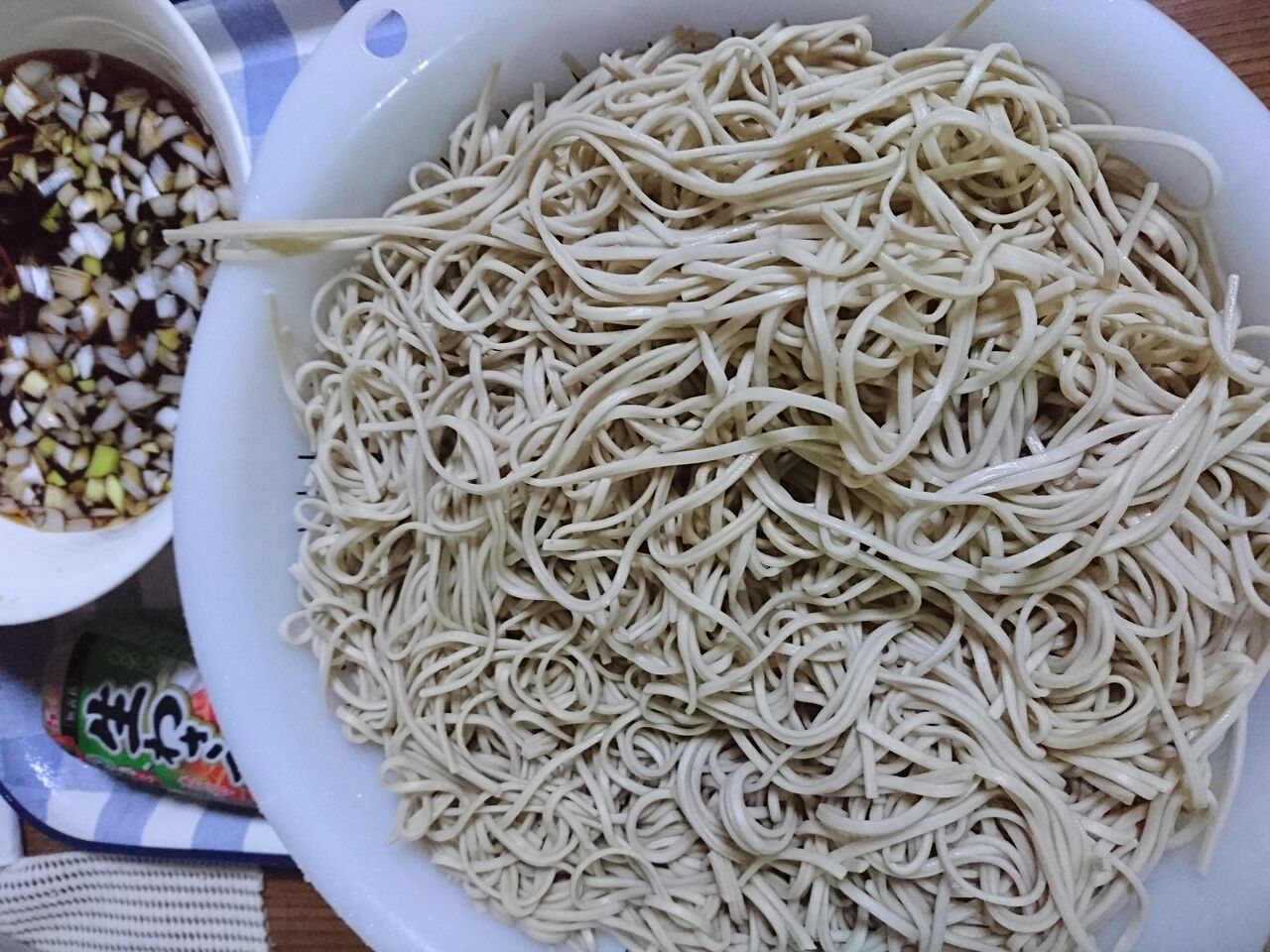 新潟名物 へぎそば 布海苔つなぎの風味豊かな美味しいお蕎麦 小嶋屋総本店 メンコスケダモノ 猫3匹とゲーマーのもふもふ生活漫画絵日記 Powered By ライブドアブログ