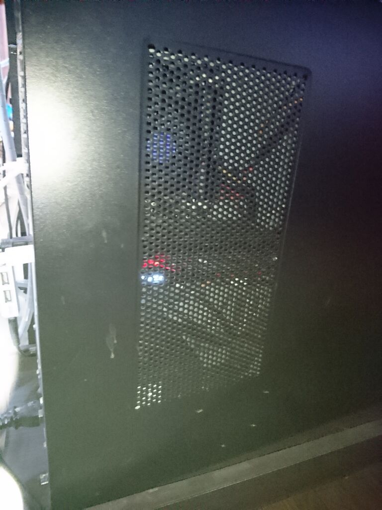 百均 素材でマグネット式パソコン用フィルター作ってみた メンコスケダモノ 猫3匹とゲーマーのもふもふ生活漫画絵日記 Powered By ライブドアブログ