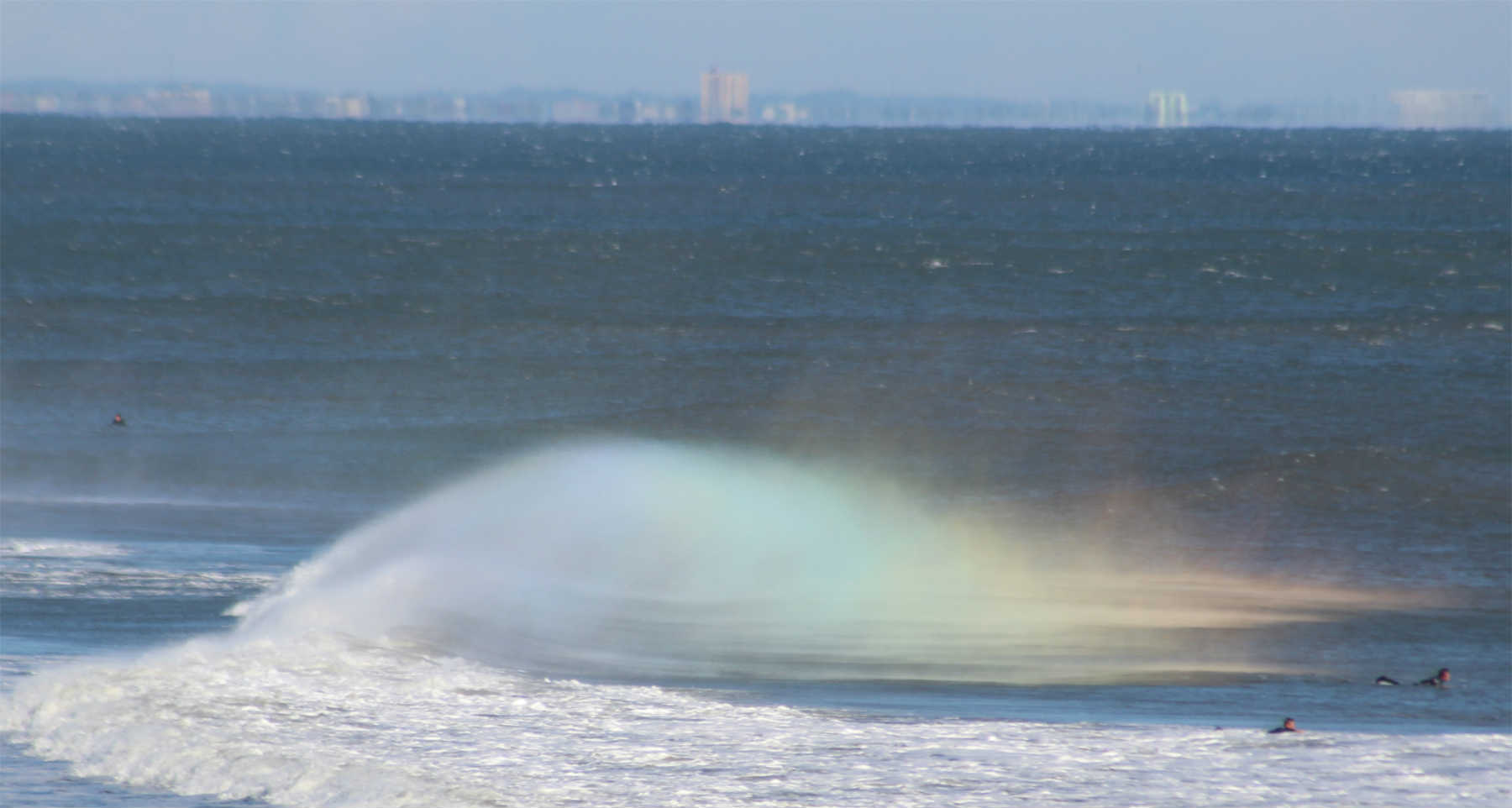 一宮海岸の波の虹 いすみ岬町日和