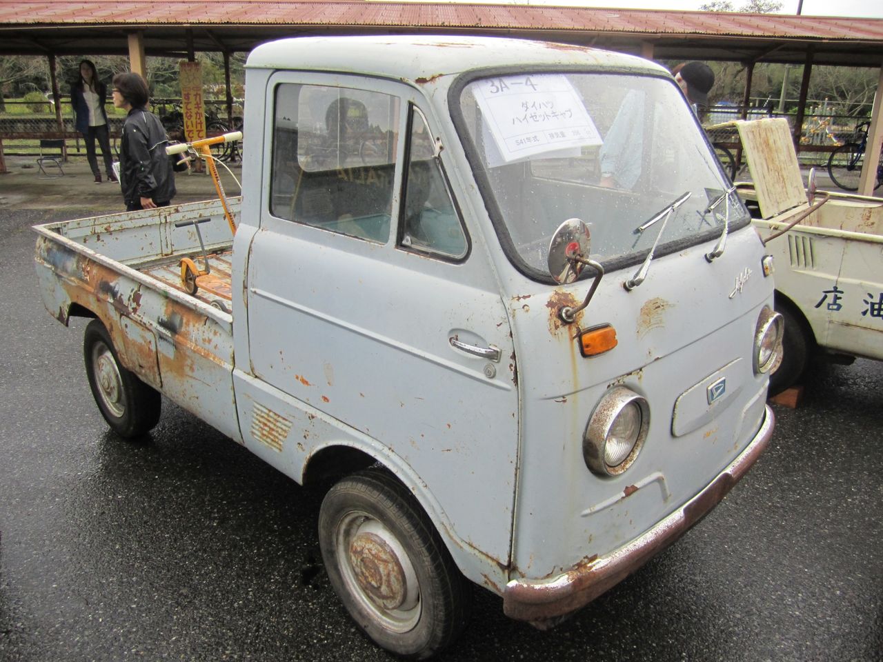 旧車 ダイハツ ハイゼットキャブ 昭和 41式 356 いすみ岬町日和
