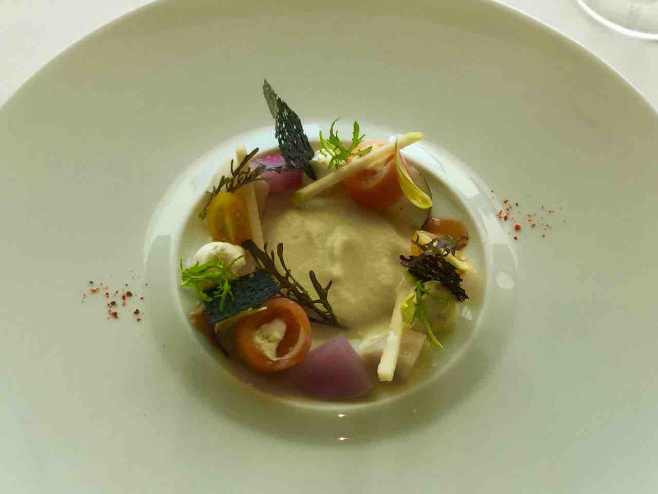 丸ビル35階の窓側席でチーズワゴンも付けた絶品ランチ サンスエサヴール Mogmog Foreignerの食べ歩き