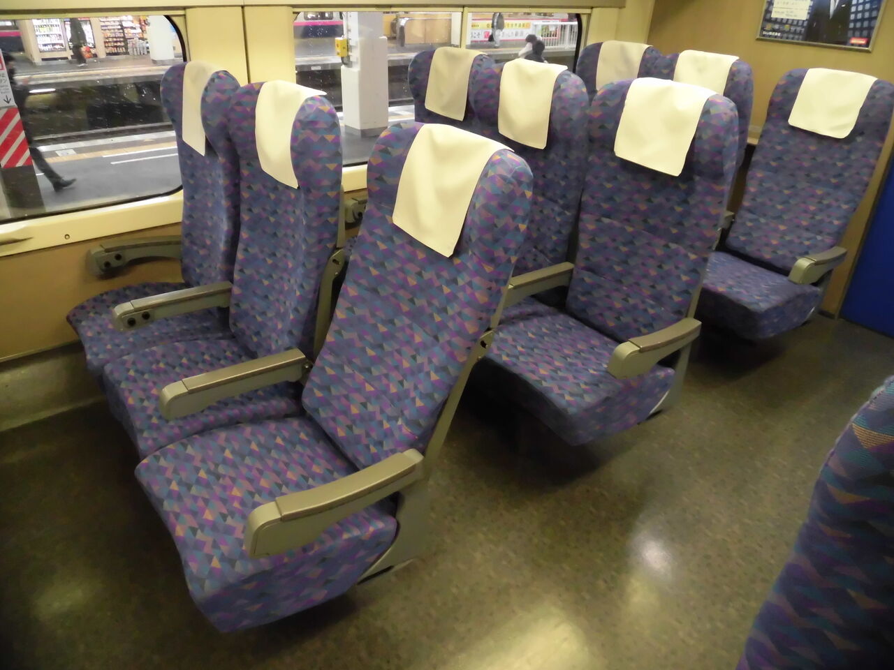 最後の2階建て新幹線】E4系Maxを徹底解説！ : チームCHR編成の