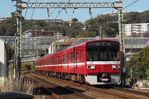 PB226673