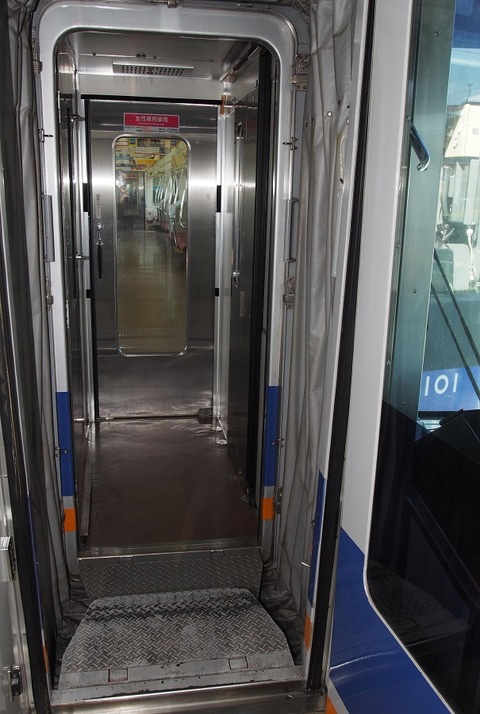 P7244523　南海8000－1000