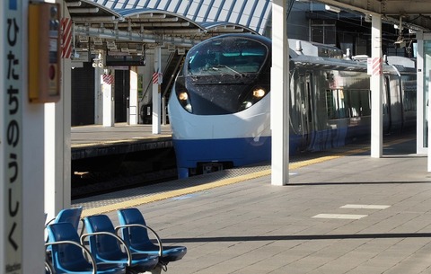 P9054709