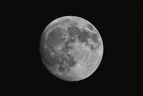 2017-09-04-1131_2-RGB-Moon_lapl6_ap1821_w_ps