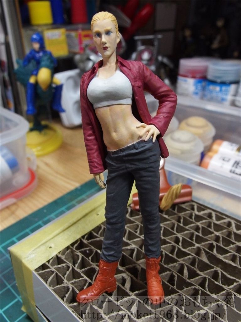 ブリックワークス マシーネン 1 傭兵軍女性テストパイロット 塗装へ クローゼットの中のフィギュア達 ブリックワークス マシーネン 1 傭兵軍女性テストパイロット 塗装へ クローゼットの中のフィギュア達