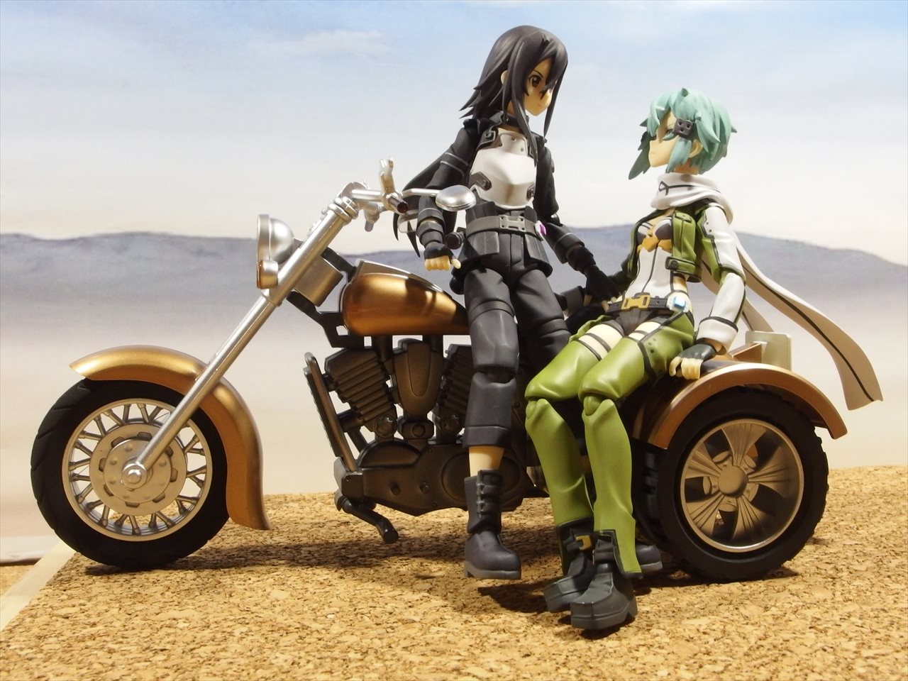 Figma キリトとシノン クローゼットの中のフィギュア達 Figma キリトとシノン クローゼットの中のフィギュア達